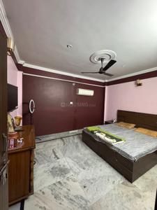 Bedroom Image of 1188 Sq.ft 6 BHK Independent House for sale in Subzi Mandi New Delhi for Rs. 6000000