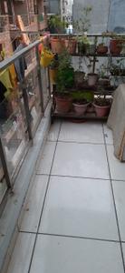 Balcony Image of 900 Sq.ft 2 BHK Apartment / Flat for sale in Sector 104 Noida for Rs. 4000000