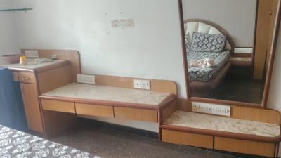Bedroom Image of 900 Sq.ft 2 BHK Apartment / Flat for sale in HDIL Dheeraj Presidency, Kandivali West Mumbai for Rs. 20000000