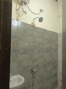 Bathroom Image of 1000 Sq.ft 2 BHK Builder Floor for rent in Ansal Town Indore - Apartments, Talawali Chanda Indore for Rs. 15000