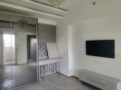 Bedroom Image of 1300 Sq.ft 3 BHK Apartment / Flat for sale in Tulip Yellow, Sector 69 Gurgaon for Rs. 23000000
