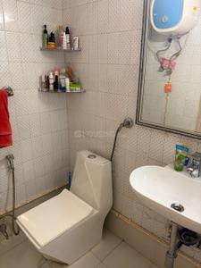 Image of 1400 Sq.ft 2 BHK Apartment / Flat for rent in DDA Sector Pocket B C, Vasant Kunj, New Delhi for Rs. 75000