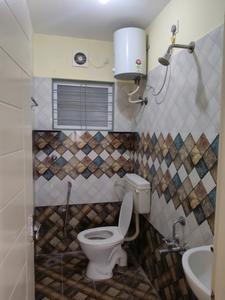 Common Bathroom Image of 700 Sq.ft 1 BHK Apartment / Flat for rent in Kaggadasapura Bengaluru for Rs. 19000