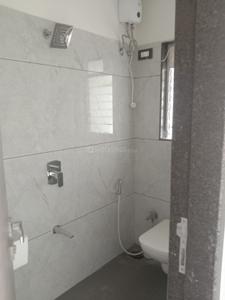 Bathroom Image of 580 Sq.ft 2 BHK Apartment / Flat for rent in 19 North, Kandivali West Mumbai for Rs. 58000