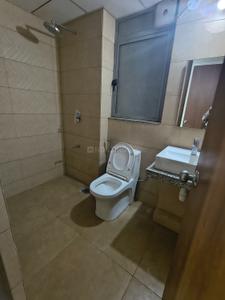 Bathroom Image of 860 Sq.ft 2 BHK Apartment / Flat for sale in Kalpataru Immensa, Thane West Thane for Rs. 12200000