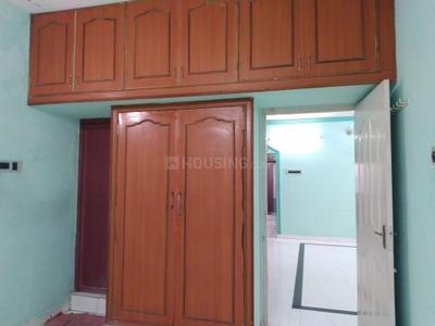 Bedroom Image of 1000 Sq.ft 2 BHK Builder Floor for rent in Ambattur Industrial Estate Chennai for Rs. 25000