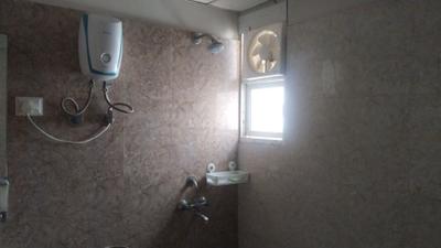 Image of 1650 Sq.ft 3 BHK Apartment / Flat for rent in Keltech Golf Vista, Crossings Republik, Ghaziabad for Rs. 32000