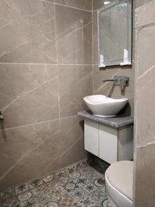 Bedroom One Image of 720 Sq.ft 2 BHK Builder Floor for sale in Mukherjee Nagar New Delhi for Rs. 11500000