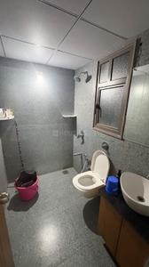 Bathroom Image of 2150 Sq.ft 3 BHK Apartment / Flat for rent in Gota Ahmedabad for Rs. 36000