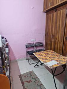 Bedroom Image of 570 Sq.ft 2.5 BHK Independent House for rent in Rajajinagar Bengaluru for Rs. 40000