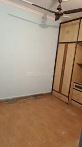 Bedroom Image of 680 Sq.ft 2 BHK Apartment / Flat for rent in DDA Flats, Vikaspuri New Delhi for Rs. 18000