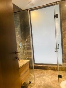 Bathroom Image of 4500 Sq.ft 4 BHK Builder Floor for sale in DLF City Phase 1, DLF Phase 1 Gurgaon for Rs. 62500000