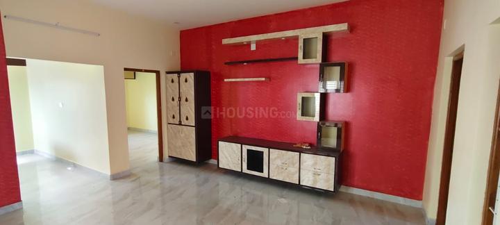 Karamadai Main Image 1