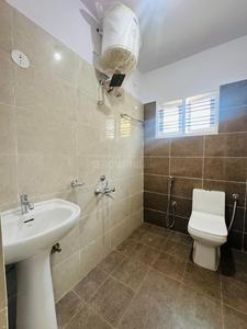 Bathroom Image of 700 Sq.ft 1 BHK Apartment / Flat for rent in Indira Nagar Bengaluru for Rs. 33000
