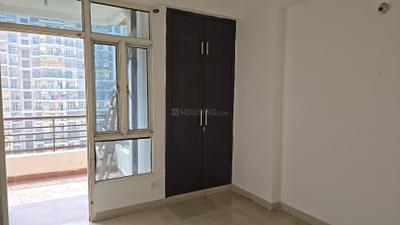 Bedroom Image of 1315 Sq.ft 3 BHK Apartment / Flat for sale in Supertech Livingston, Crossings Republik Ghaziabad for Rs. 9500000