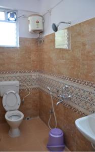 Image of 1000 Sq.ft 2 BHK Apartment / Flat for sale in Durga Nagar, Hyderabad for Rs. 3500000