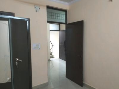 Bedroom Image of 550 Sq.ft 2 BHK Builder Floor for rent in Patparganj New Delhi for Rs. 20000