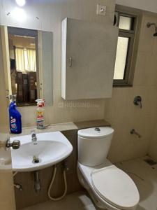 Bathroom Image of 1080 Sq.ft 2 BHK Apartment / Flat for rent in Adani The Meadows, Shantigram Ahmedabad for Rs. 40000
