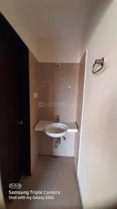 Bathroom Image of 1050 Sq.ft 1 BHK Apartment / Flat for rent in Golden Winds Building B Phase 3, Lohegaon Pune for Rs. 19000