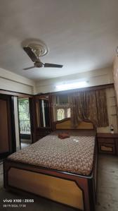 Bedroom Image of 1250 Sq.ft 3 BHK Apartment / Flat for rent in Lake Town Kolkata for Rs. 25000