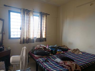 Bedroom Image of 1000 Sq.ft 2 BHK Apartment / Flat for rent in Magarpatta Iris, Magarpatta City Pune for Rs. 32000