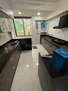 Kitchen Image of 670 Sq.ft 3 BHK Apartment / Flat for rent in Grand Riviera, Paldi Ahmedabad for Rs. 50000