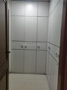 Bathroom Image of 5000 Sq.ft 4 BHK Villa for rent in Aditya Empress Towers, Shaikpet Hyderabad for Rs. 280000