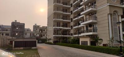 Image of 1612 Sq.ft 3 BHK Apartment / Flat for sale in Ambika LA Parisian , Sector 66, Mohali for Rs. 24500000