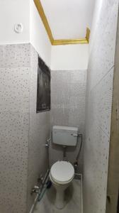 Bathroom Image of 700 Sq.ft 2 BHK Builder Floor for sale in New Ashok Nagar New Delhi for Rs. 3500001