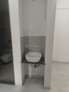 Bathroom Image of 975 Sq.ft 2 BHK Apartment / Flat for sale in Wakad Pune for Rs. 9200000