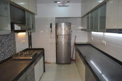Kitchen Image of 1350 Sq.ft 3 BHK Apartment / Flat for sale in Juhu Mumbai for Rs. 52500000