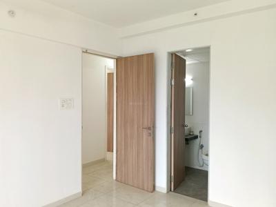 Bedroom Image of 1100 Sq.ft 3 BHK Apartment / Flat for rent in Godrej Emerald, Kasarvadavali Thane for Rs. 37000