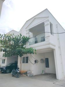 Building Image of 1950 Sq.ft 4 BHK Independent House for rent in Vittasandra Bengaluru for Rs. 60000