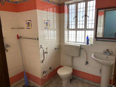 Bathroom Image of 500 Sq.ft 1 BHK Builder Floor for rent in Bapu Nagar Jaipur for Rs. 20000