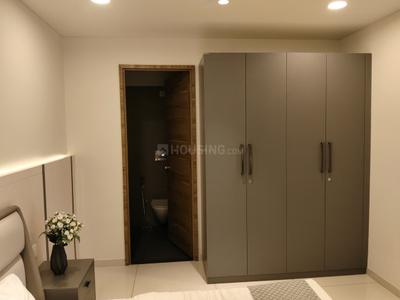 Bedroom Image of 1850 Sq.ft 3 BHK Apartment / Flat for rent in Adani The Meadows, Shantigram Ahmedabad for Rs. 45000