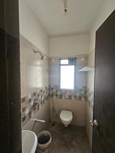 Bathroom Image of 700 Sq.ft 2 BHK Independent House for rent in Sripad Garden View CHSL, Ghatkopar East Mumbai for Rs. 60000