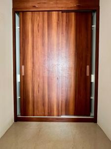 Bedroom Image of 1000 Sq.ft 2 BHK Apartment / Flat for sale in L And T Crescent Bay, Parel Mumbai for Rs. 38000000