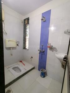 Bathroom Image of 680 Sq.ft 1 BHK Apartment / Flat for sale in Airoli Navi Mumbai for Rs. 9600000