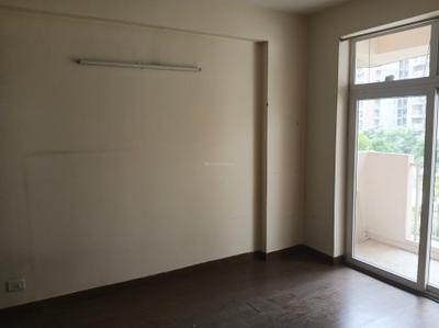 Bedroom Image of 1370 Sq.ft 3 BHK Apartment / Flat for sale in Mahagun My Woods, Sector - 106 Noida for Rs. 11500000