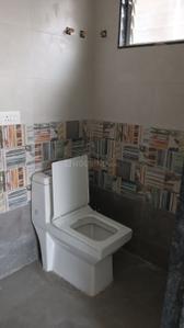 Bathroom Image of 1600 Sq.ft 3 BHK Apartment / Flat for rent in Usmanpura Aurangabad for Rs. 30000