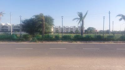Image of 117 Sq.ft Residential Plot / Land for sale in BPTP District, Sector 81, Faridabad for Rs. 27000000