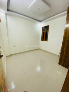 Bedroom Image of 2250 Sq.ft 2 BHK Apartment / Flat for rent in Uttam Nagar New Delhi for Rs. 13900