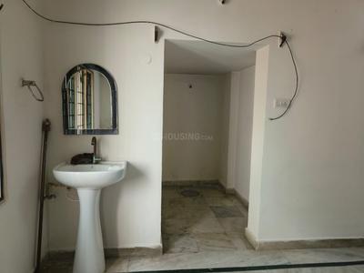 Bathroom Image of 1500 Sq.ft 3 BHK Apartment / Flat for rent in Sainikpuri Secunderabad for Rs. 22000