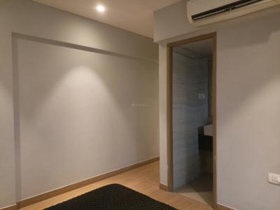Bedroom Image of 1200 Sq.ft 2.5 BHK Apartment / Flat for rent in Raheja Acropolis, Chembur Mumbai for Rs. 100000