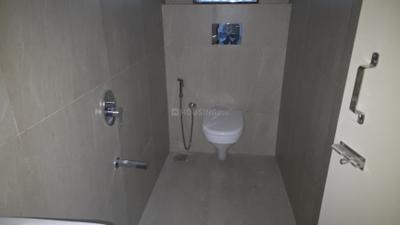 Image of 1000 Sq.ft 2 BHK Apartment / Flat for rent in Venu Apartment, Dadar East, Mumbai for Rs. 85000