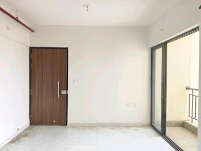 Living Room Image of 860 Sq.ft 2 BHK Apartment / Flat for sale in Runwal Gardens Phase I, Dombivli East Thane for Rs. 6200000