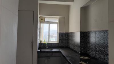 Kitchen Image of 1010 Sq.ft 2 BHK Apartment / Flat for rent in Lodha Amara, Kolshet Thane for Rs. 37000