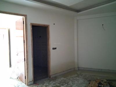 Living Room Image of 1050 Sq.ft 2 BHK Apartment / Flat for sale in Sector 49 Noida for Rs. 4000000