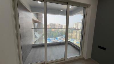 Living Room Image of 2200 Sq.ft 4 BHK Apartment / Flat for rent in Khar West Mumbai for Rs. 400000