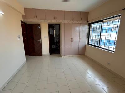 Bedroom Image of 1600 Sq.ft 3 BHK Apartment / Flat for rent in Kilpauk Chennai for Rs. 60000